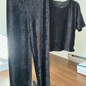 Beautiful shirt and wide pants black set